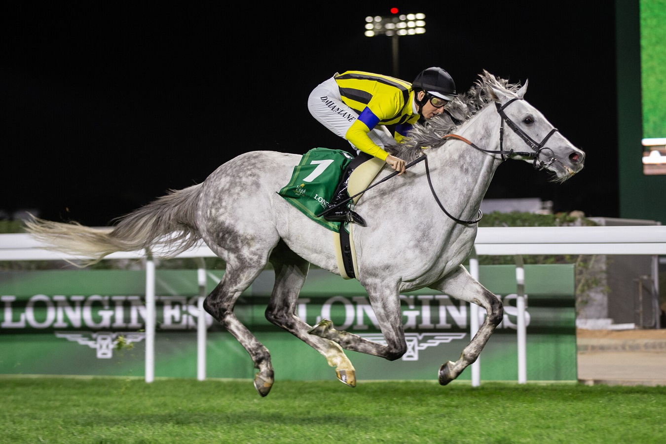 El tordillo Silver Sonic le da a Jap n una nueva Longines Red Sea