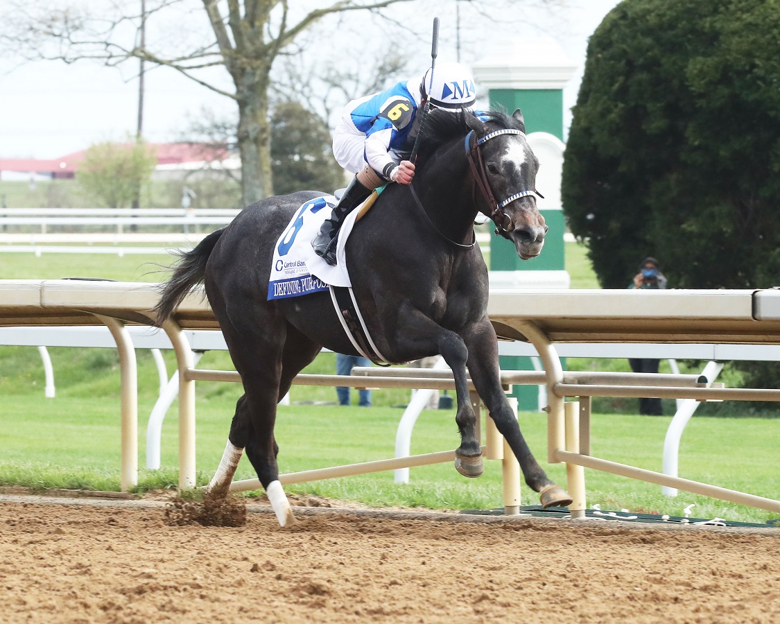 Todo le salió bien a Defining Purpose para llevarse el Ashland Stakes