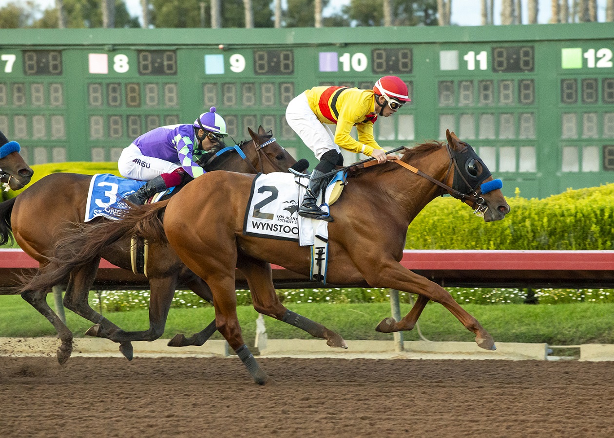 Wynstock de punta a punta en el Futurity de Los Alamitos DRF en Español