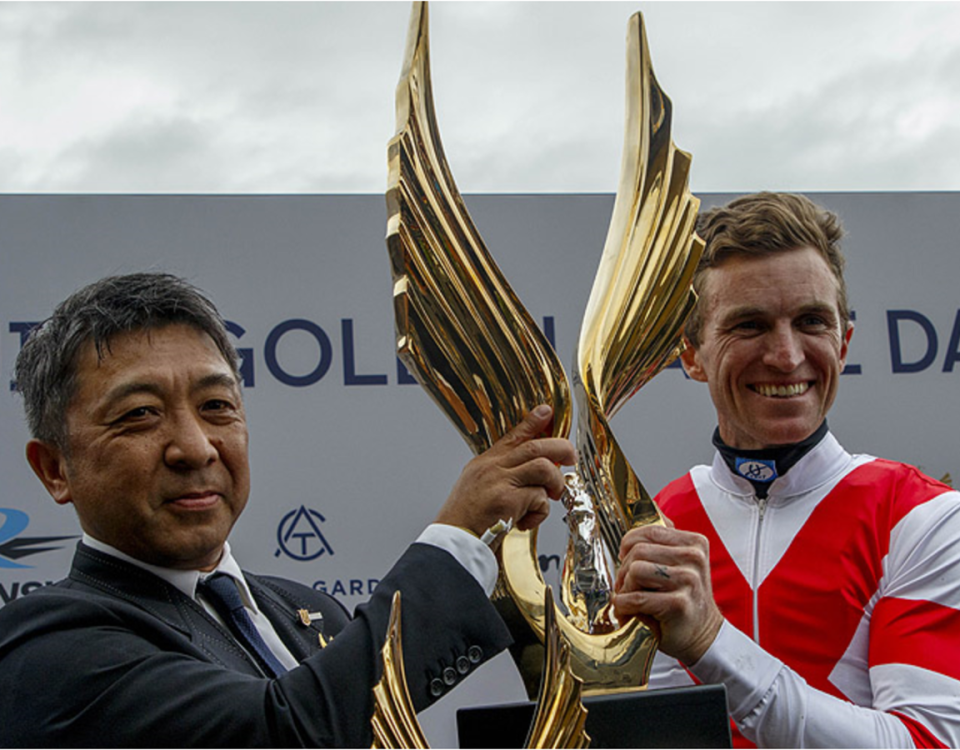 Keiji Yoshimura y el jinete Josh Parr, ganadores con Obamburumai del Golden Eagle 2023 Martin King / Sportpix