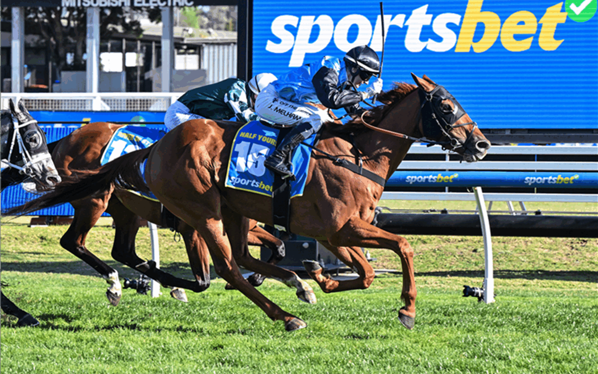 Half Yours - Credito: Racing Photos - Sky Racing World