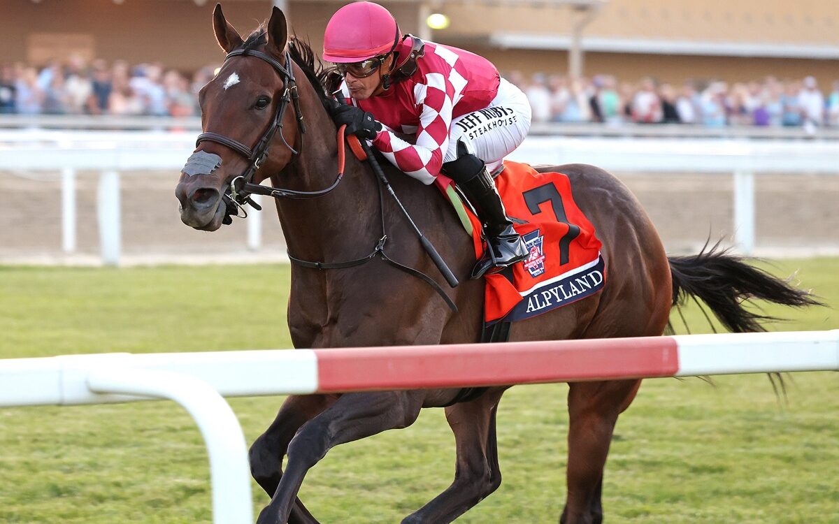 Alpyland - $400,000 Penn Mile at Penn National - Photo By Bill Denver/EQUI-PHOTO.