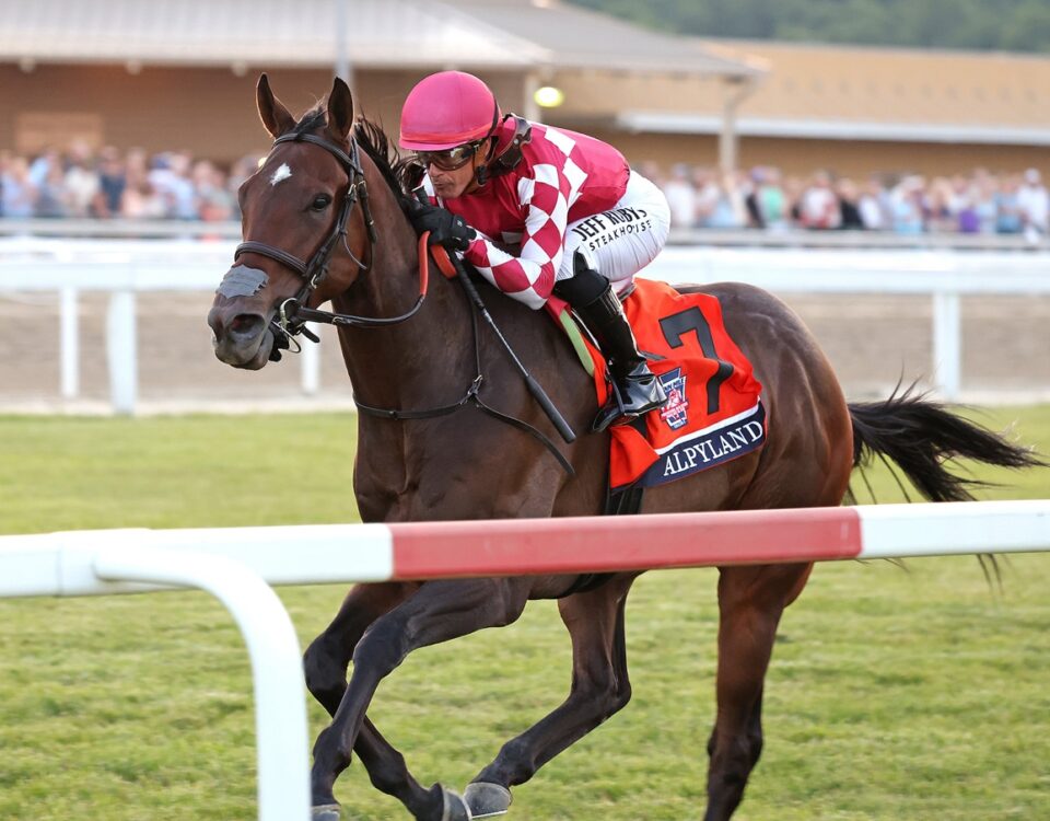 Alpyland - $400,000 Penn Mile at Penn National - Photo By Bill Denver/EQUI-PHOTO.