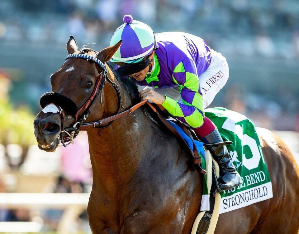 Stronghold - Triple Bend G3 - Santa Anita Park - Benoit Photo