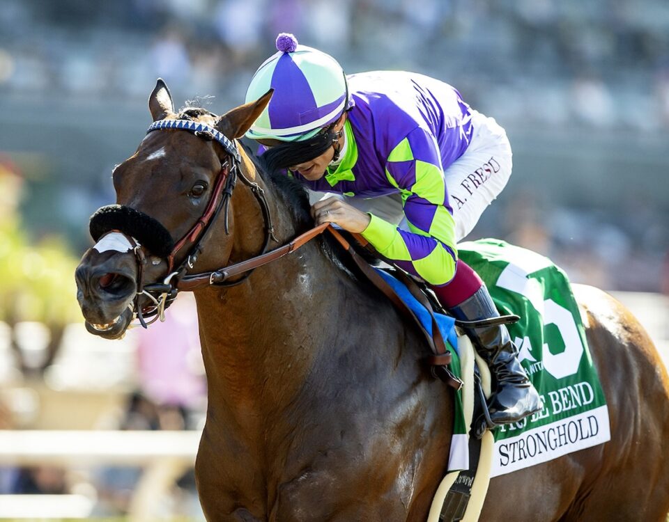 Stronghold - Triple Bend G3 - Santa Anita Park - Benoit Photo