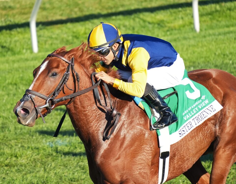SISTER TROIENNE - Valley View G2 - Keeneland Race Course - Coady Media - Yeruza Rodriguez